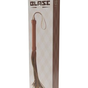 Flogger z linii Blaze Elite posiada paski o długości 30 cm