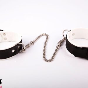 Kajdanki - WHIPS Kajdanki męskie na nogi, białe