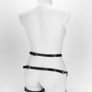 Harness damski Niezwykle Seksowna Uprząż z Metalowymi Zdobieniami